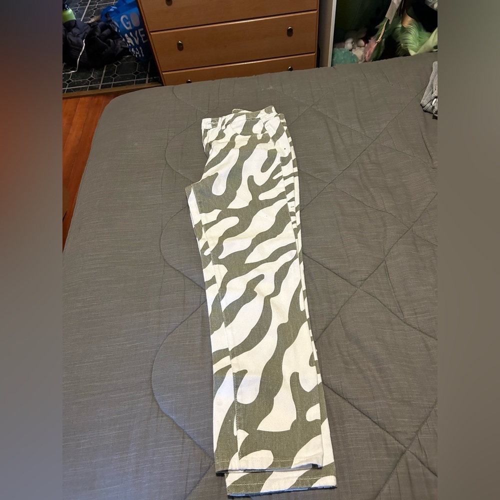 shein swirl pattern straight jeans